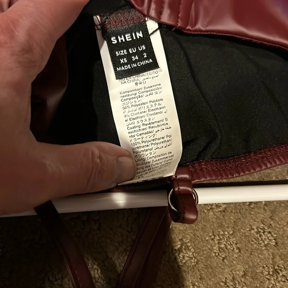 NWT Shein Bae Burgundy Bodysuit with Plunging Neckline and Form-Fitting Design - Picture 11 of 11